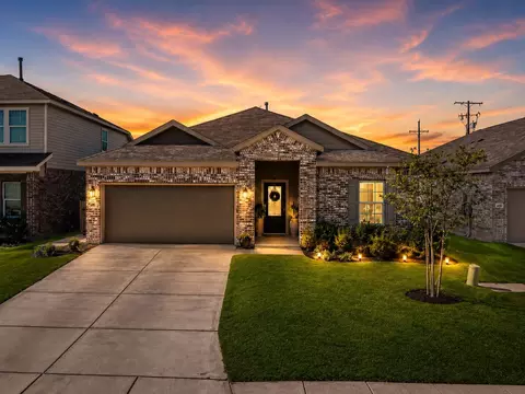 5801 Musquiz Rdg, Seguin, TX 78155