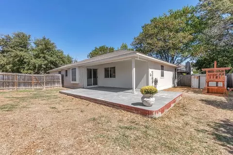 Exterior - 16601 Jadestone Dr, Leander, TX 78641 photo 3 of 9