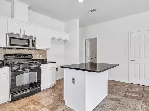 Kitchen - 16601 Jadestone Dr, Leander, TX 78641 photo 5 of 5