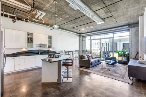 311 W 5th St #704, Austin, TX 78701