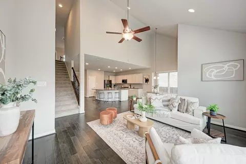 Entry Way - 284 Everglade Dr, Buda, TX 78610 photo 3 of 4