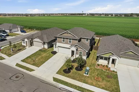 111 Granite Dome Dr, Kyle, TX 78640