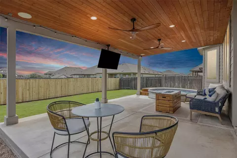 406 Bluejack Way, Hutto, TX 78634