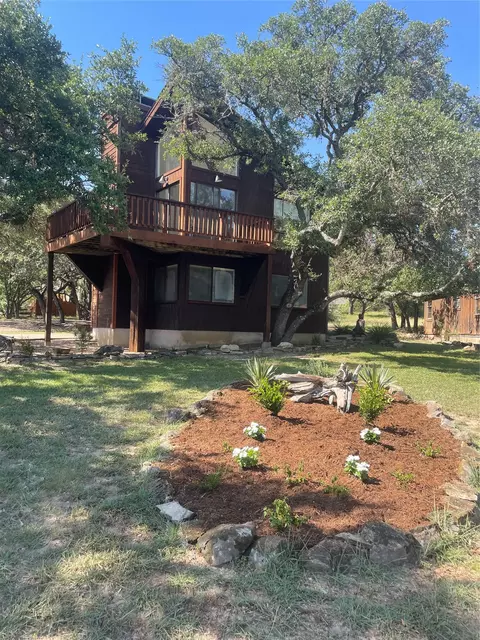 334 Coventry Rd, Spicewood, TX 78669
