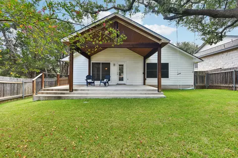 5815 Lomita Verde Cir, Austin, TX 78749