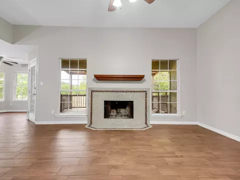 Living - 84 Thomas Dr, Martindale, TX 78655 photo 3 of 7