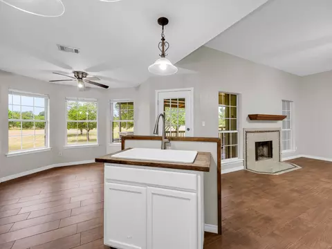 Living - 84 Thomas Dr, Martindale, TX 78655 photo 5 of 7