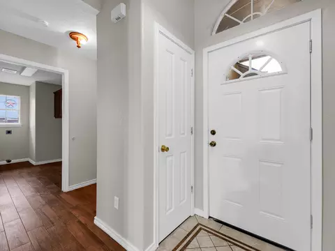 Entry Way - 84 Thomas Dr, Martindale, TX 78655 photo 1 of 1