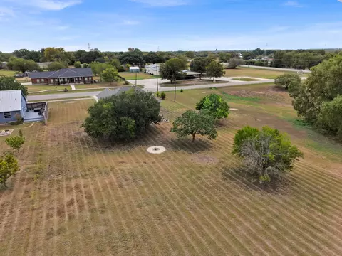 View/Area - 84 Thomas Dr, Martindale, TX 78655 photo 5 of 5