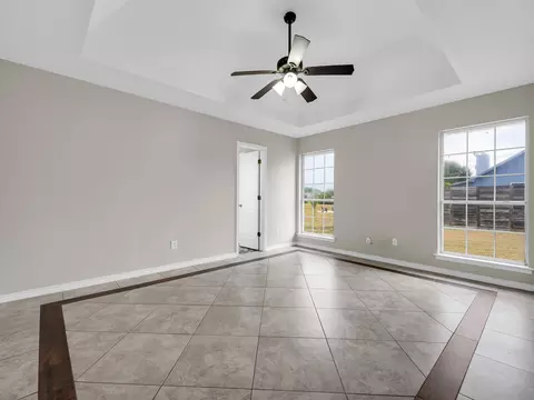 Living - 84 Thomas Dr, Martindale, TX 78655 photo 6 of 7