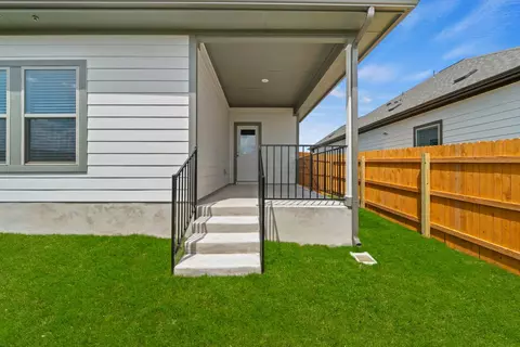 Exterior - 156 Wind Hl, Jarrell, TX 76537 photo 5 of 7