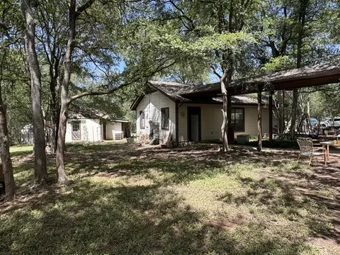 Exterior - 1112 Live Oak Loop, Buda, TX 78610 photo 8 of 10