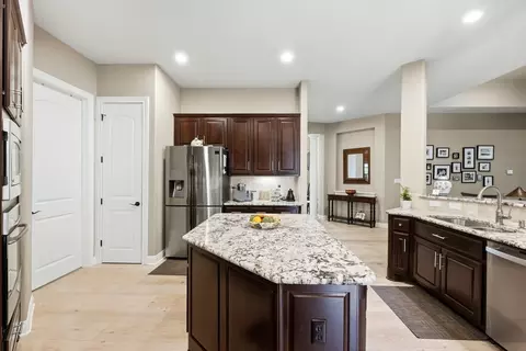 Kitchen - 4020 Vail Dv, Austin, TX 78738 photo 3 of 5