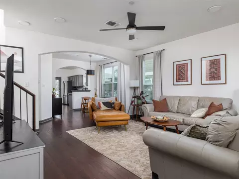 532 Lookout Tree Ln, Round Rock, TX 78664