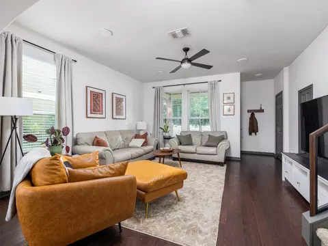 532 Lookout Tree Ln, Round Rock, TX 78664