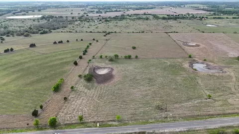 2077 E State Hwy 237, Round Top, TX 78954