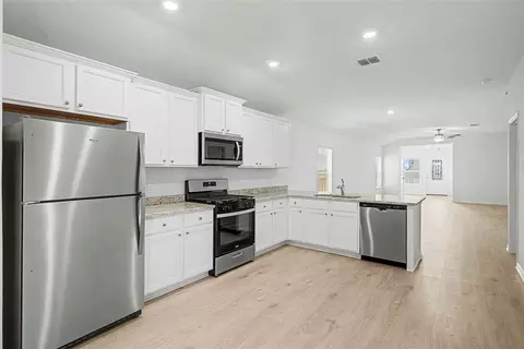 369 Silent Meadow Run, Maxwell, TX 78656 photo 4