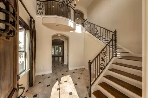 1036 Liberty Park Dr #20, Austin, TX 78746