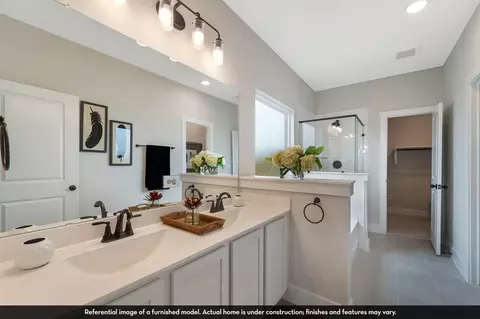 Bath - 427 Grey Leaf Rd, Buda, TX 78610 photo 2 of 4