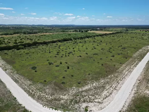11 Us 190, Lometa, TX 78653