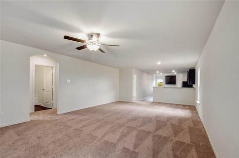 1310 Amy Dr, Kyle, TX 78640 photo 3