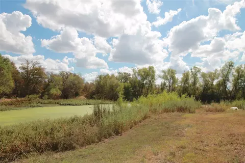 1875 Cr 466, Elgin, TX 78621 photo 7