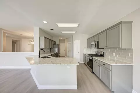 Kitchen - 4408 Tello Path, Austin, TX 78749 photo 2 of 5