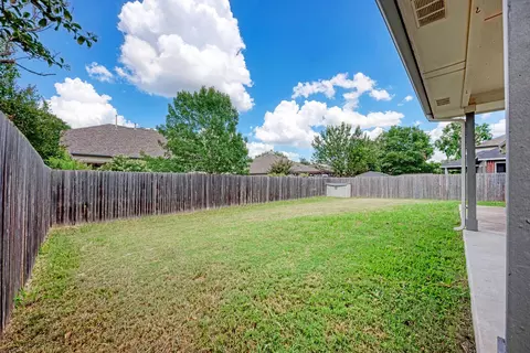 Exterior - 4408 Tello Path, Austin, TX 78749 photo 5 of 5