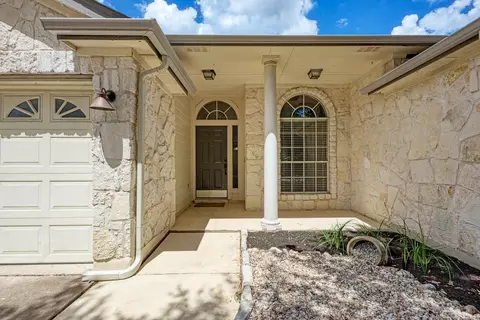 Exterior - 4408 Tello Path, Austin, TX 78749 photo 2 of 5