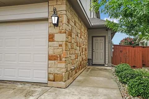 Exterior - 528 High Tech Dr, Georgetown, TX 78626 photo 2 of 4