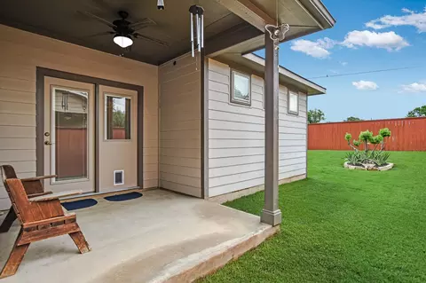 Exterior - 528 High Tech Dr, Georgetown, TX 78626 photo 3 of 4