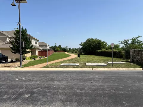Exterior - 528 High Tech Dr, Georgetown, TX 78626 photo 4 of 4