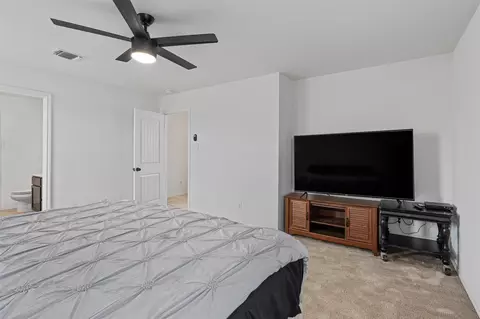 Bedroom - 720 Bailey Park Dr, Jarrell, TX 76537 photo 2 of 6