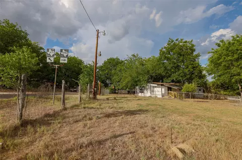 3041 Fm 671, Luling, TX 78648 photo 10