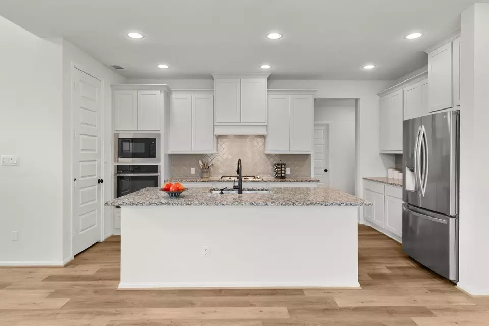 Kitchen - 105 Sweetgum Cv, Bastrop, TX 78602 photo 1 of 1