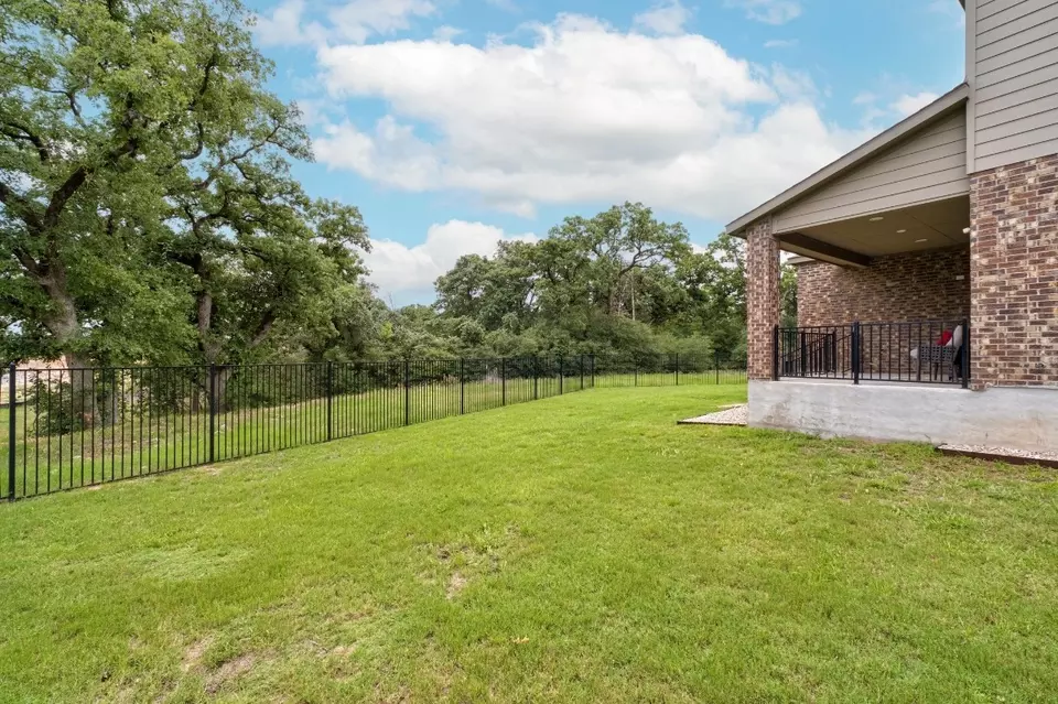 Exterior - 105 Sweetgum Cv, Bastrop, TX 78602 photo 3 of 4