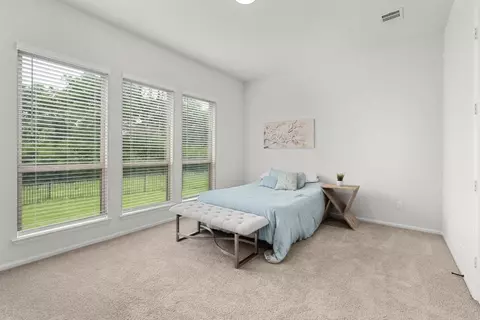 Bedroom - 105 Sweetgum Cv, Bastrop, TX 78602 photo 1 of 4