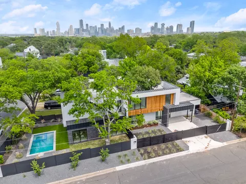 2215 S 3rd St, Austin, TX 78704