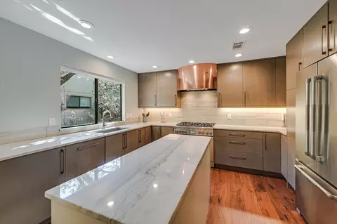 8121 Raintree Pl, Austin, TX 78759