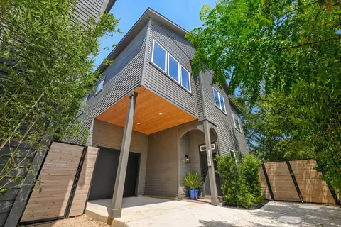 826 Morrow St #4, Austin, TX 78757