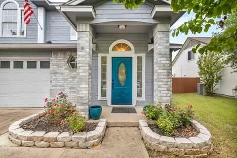 807 Eaglecreek Dr, Leander, TX 78641