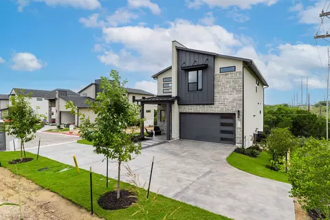 604 Grapeleaf Dr, Lakeway, TX 78738