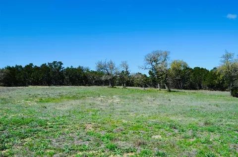 926 Malbec Loop, Canyon Lake, TX 78133