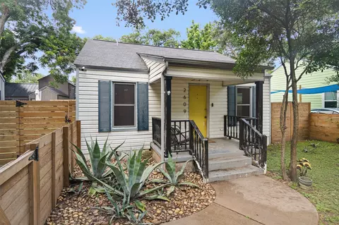 2609 Willow St #1, Austin, TX 78702