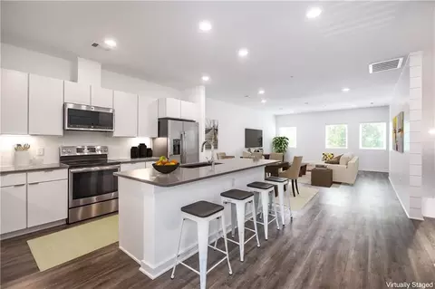 5924 S Congress Ave #12S, Austin, TX 78745
