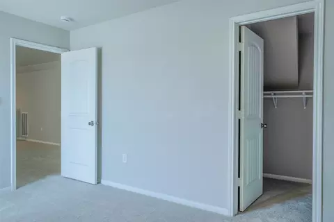 Bedroom - 7225 Ranchito Dr, Austin, TX 78744 photo 6 of 7
