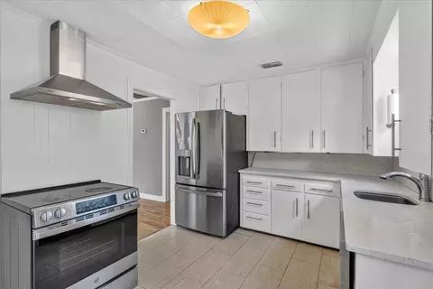 Kitchen - 4800 Evans Ave #A, Austin, TX 78751 photo 1 of 2