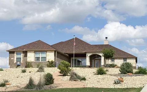 746 Northern Hills Dr, Copperas Cove, TX 76522