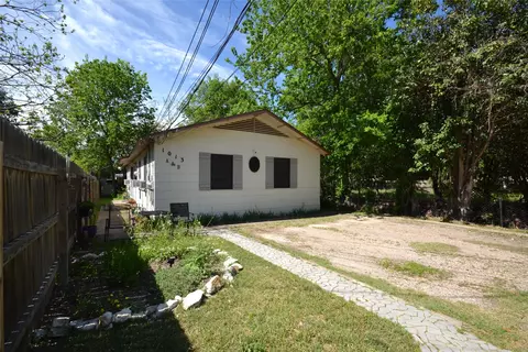 1013 Romeria Dr, Austin, TX 78757