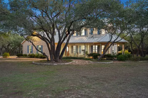 301 Crystal Meadows Dr, Kyle, TX 78640